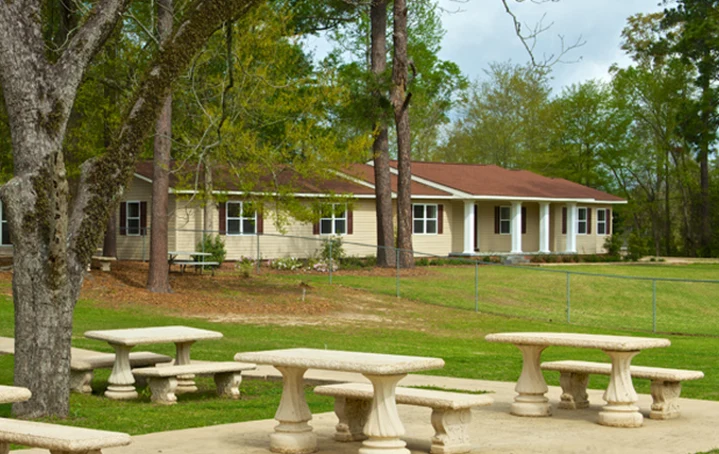 Azalea Gardens Nursing Center